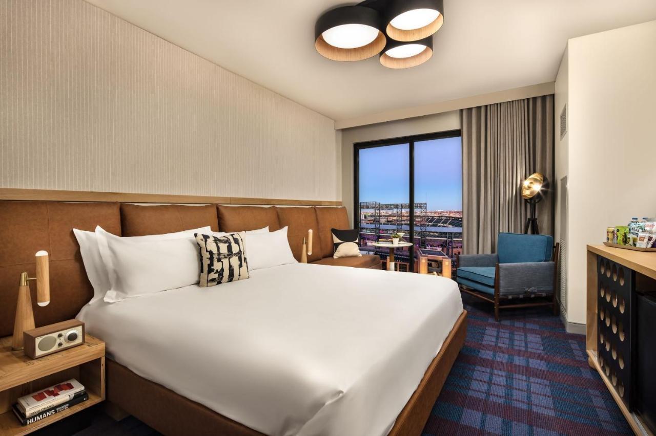 The Rally Hotel At Mcgregor Square Denver Exterior photo
